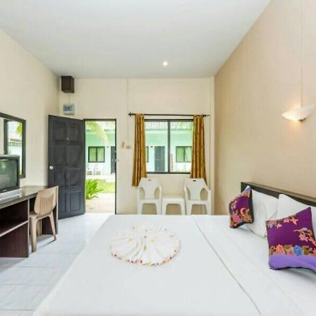 Baantonsai Garden Resort Patong Exterior photo