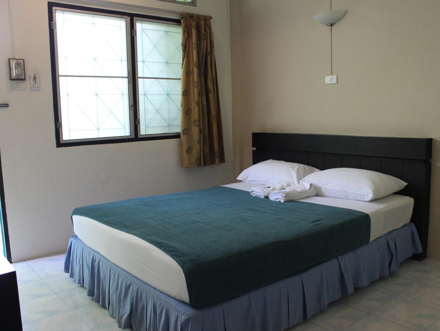 Baantonsai Garden Resort Patong Exterior photo